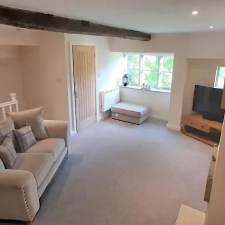 The Curtain 13th Century Cottage, West, Richmond * Gilling